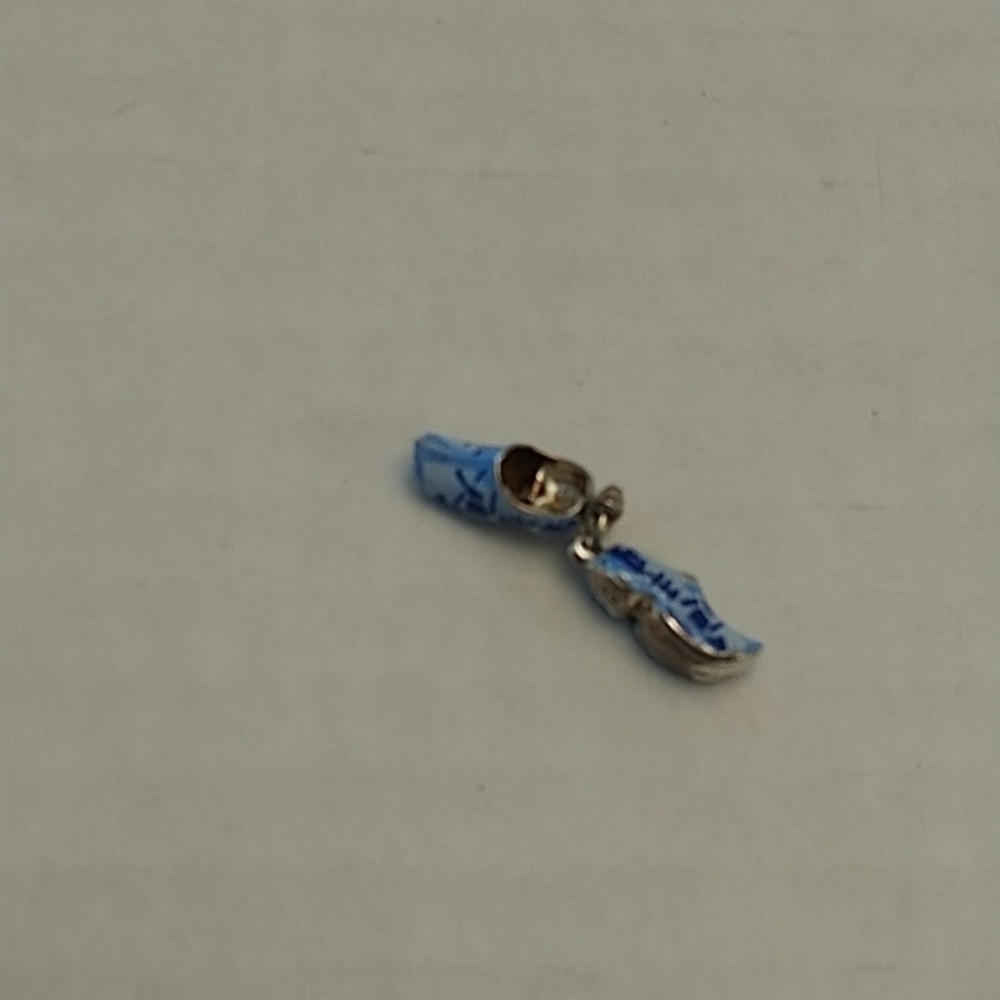 Set of 4 Charms..baby shoes, country boot, Holland Shoes. Fish Tale - Picture 2 of 8